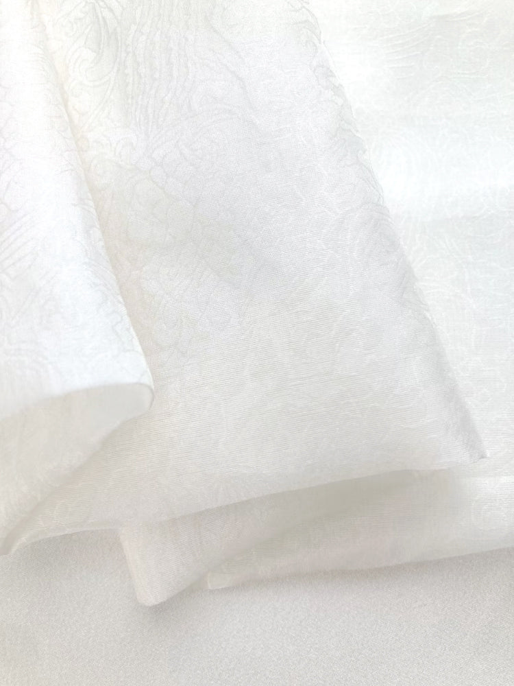 China Genuine Mulberry Silk Organza Jacquard Printed Clothing High Quality White Fabric For Sewing By Meters