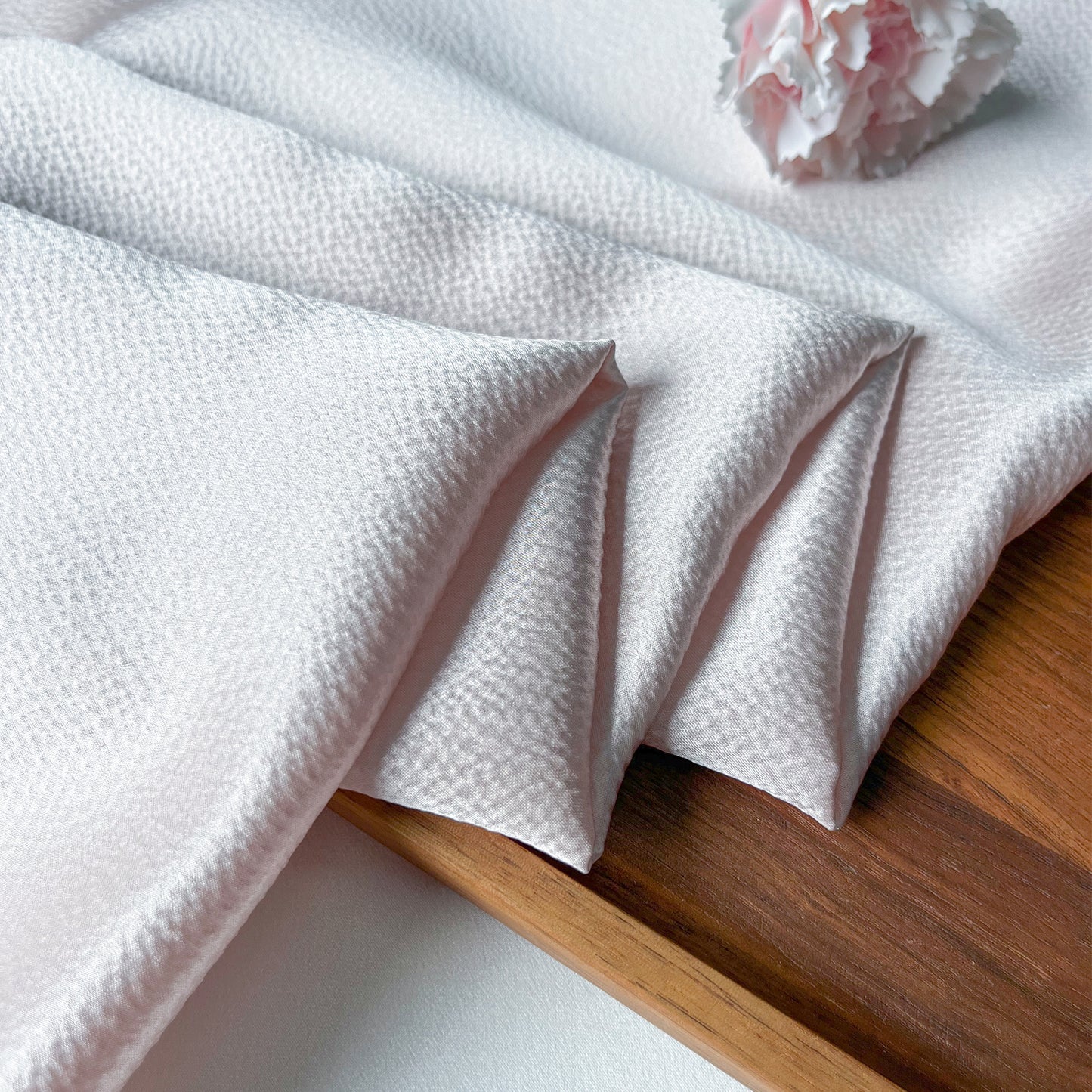 19 Momme Silk Pearl Satin Printed Clothing Colored Fabric Dresses Elegant Luxury For Women For Sewing By Meters 114cm