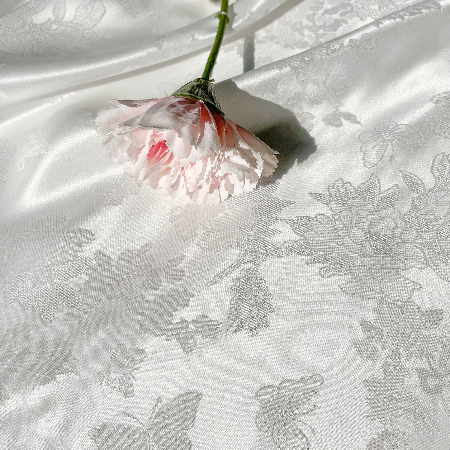 19 Momme Silk Viscose Sangbo Satin Jacquard Weaving Clothing Fabric Dresses Elegant Luxury For Women For Sewing By Meters 140cm