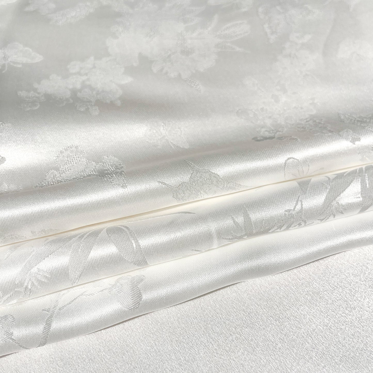 19 Momme Silk Viscose Sangbo Satin Jacquard Weaving Clothing Fabric Dresses Elegant Luxury For Women For Sewing By Meters 140cm