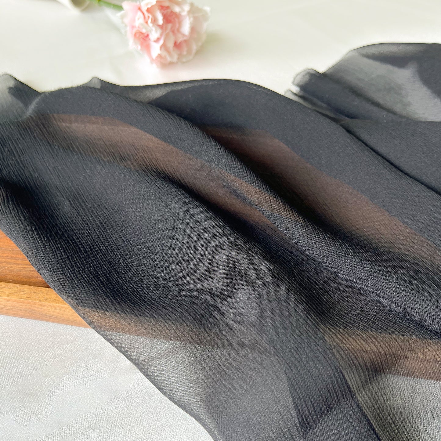 Mulberry Wrinkled Silk Crinkle Chiffon Clothing Printed Fabric Tulle Dresses For Women For Sewing By Meters