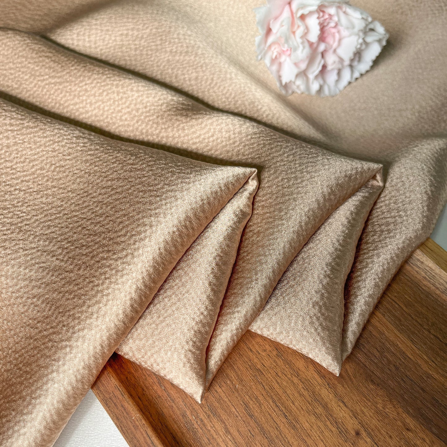 19 Momme Silk Pearl Satin Printed Clothing Colored Fabric Dresses Elegant Luxury For Women For Sewing By Meters 114cm