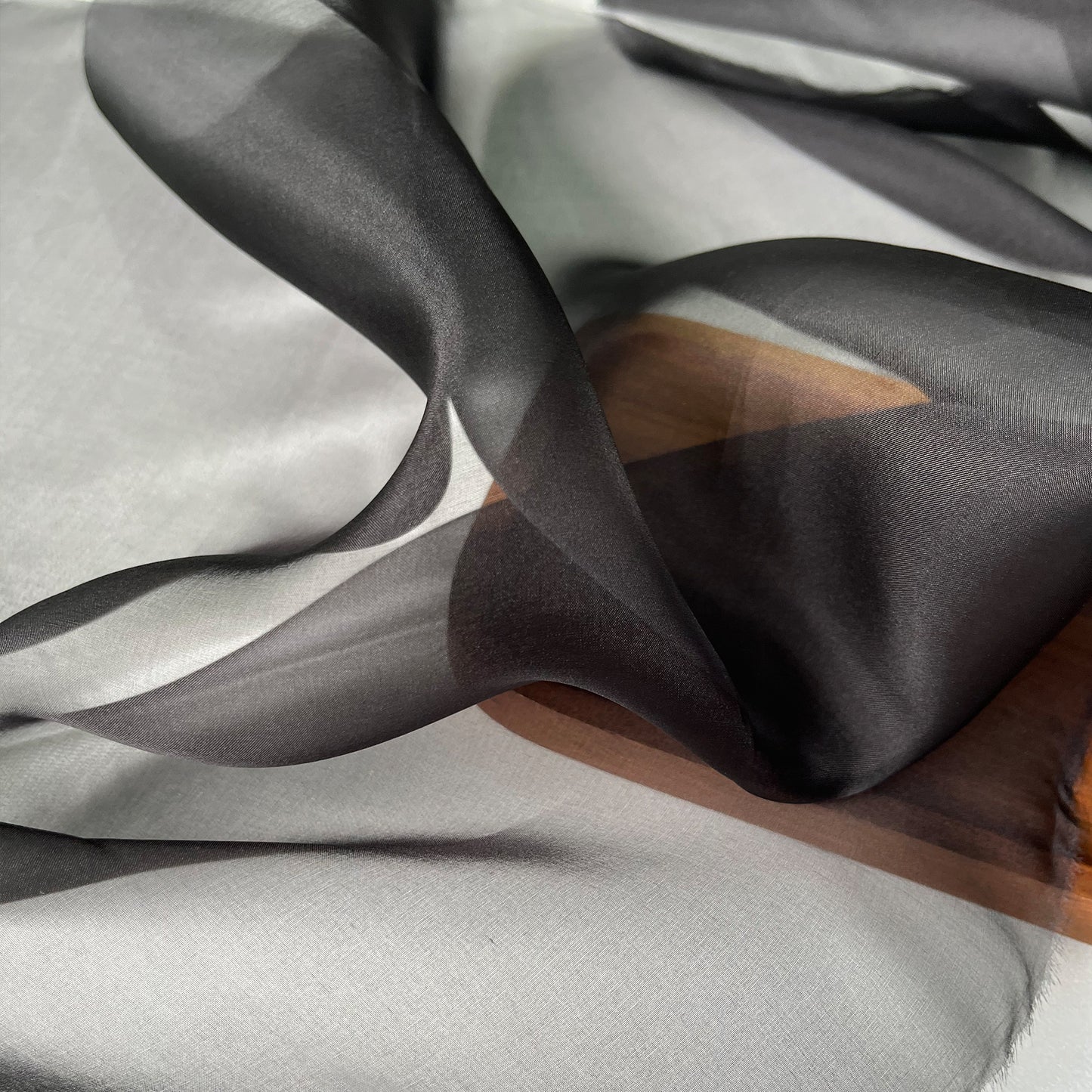 5 Momme China Organza Mulberry Silk Clothing Printed Fabric Tulle Dresses For Women For Sewing By Meters