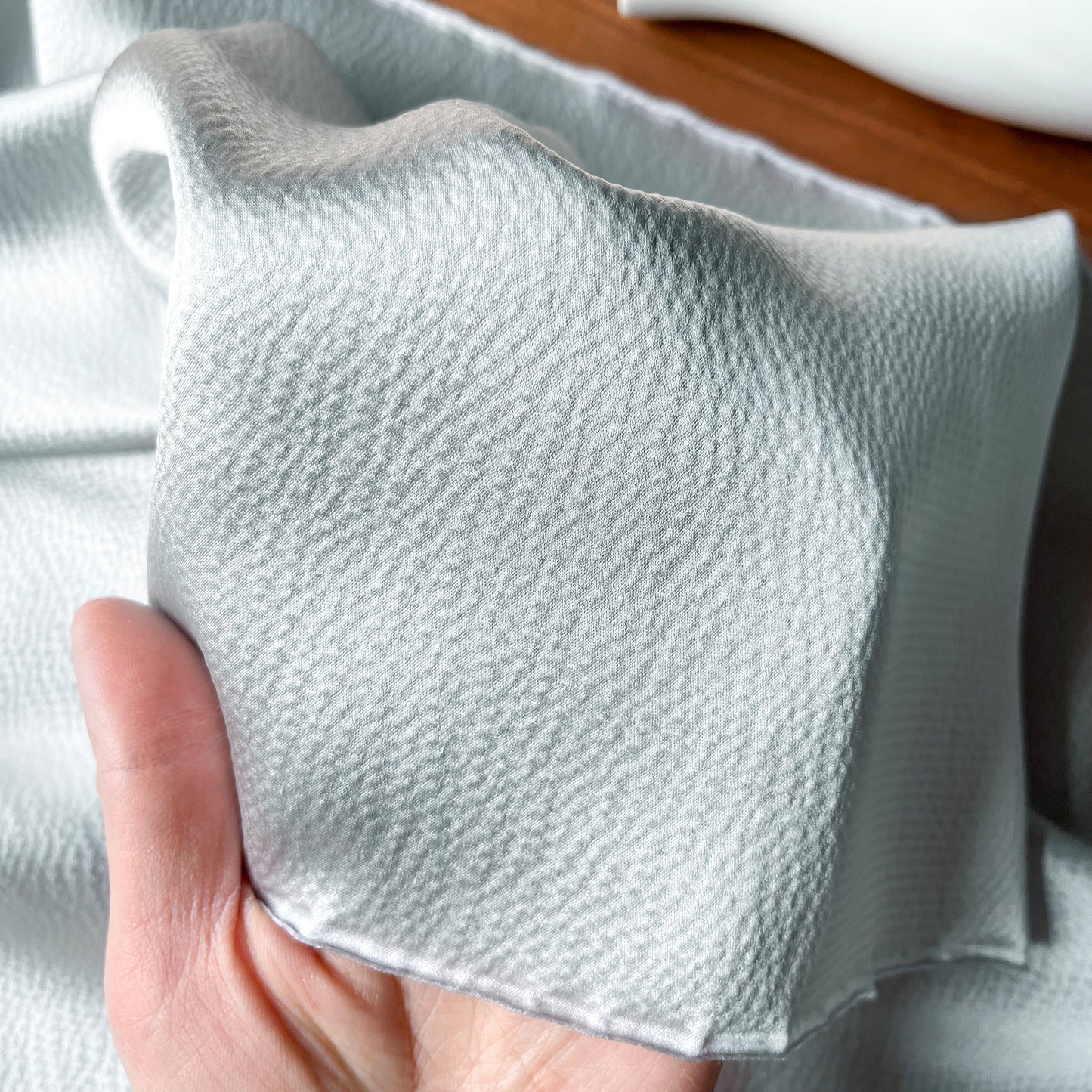 19 Momme Silk Pearl Satin Printed Clothing Colored Fabric Dresses Elegant Luxury For Women For Sewing By Meters 114cm