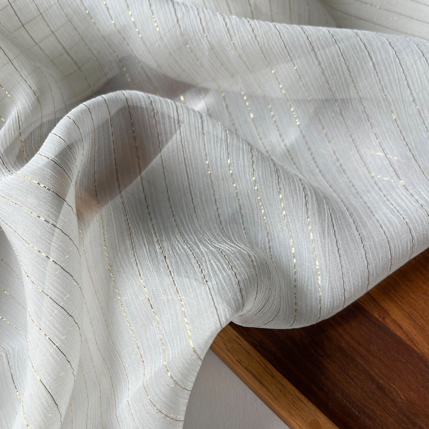 10 Momme Silk Viscose Crinkle Chiffon Golden Shiny Striped Fabric Clothing Elegant Luxury For Women For Sewing By Meters